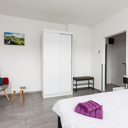 Studio Apartman Sirius Szluin Kültér fotó