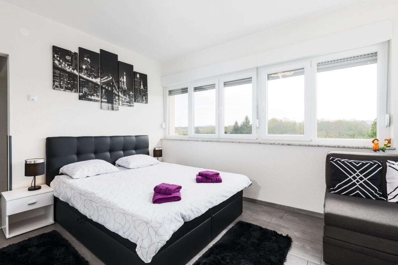 Studio Apartman Sirius Szluin Kültér fotó