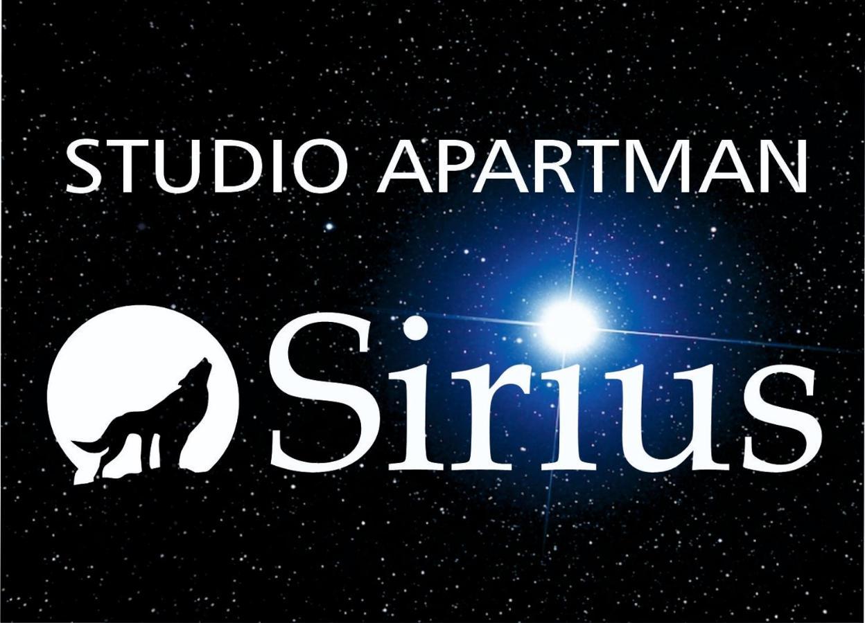 Studio Apartman Sirius Szluin Kültér fotó